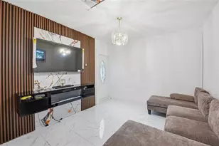 6599 NW 1st St, Margate, FL 33063 - Photo 12