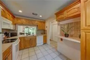 3185 NW 85th Ave, Coral Springs, FL 33065 - Photo 8