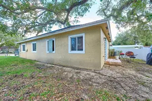 3298 NW 49th St, Miami, FL 33142 - Photo 8