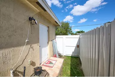 3298 49th Street, Miami, FL 33142 - Photo 16