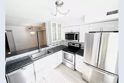 709  Gardens Dr, Unit #102, Pompano Beach, FL 33069 - Photo 4