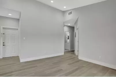 660  Cypress Club Way, Unit #D11, Deerfield Beach, FL 33064 - Photo 12