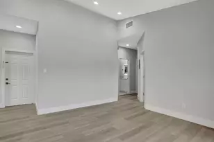 660 Cypress Club Way, Deerfield Beach, FL 33064 - Photo 12