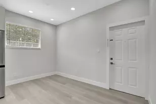 660 Cypress Club Way, Deerfield Beach, FL 33064 - Photo 10