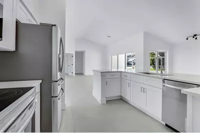 12865  Kingsway Rd, Wellington, FL 33414 - Photo 8