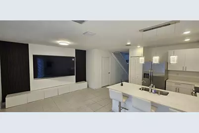 5010 SW 37th St, Unit #5010, West Park, FL 33023 - Photo 10