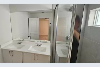 5010 SW 37th St, Unit #5010, West Park, FL 33023 - Photo 26