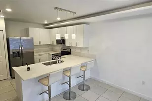 5010 SW 37th St, Pembroke Park, FL 33023 - Photo 16