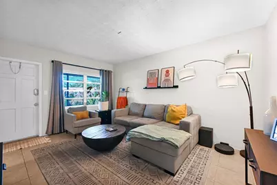 2204 NW 3rd Ave, Unit #2, Wilton Manors, FL 33311 - Photo 6