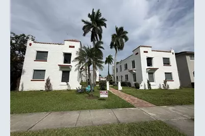 817  Tyler St, Unit #10, Hollywood, FL 33019 - Photo 1