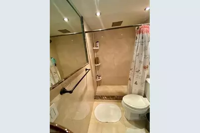 7200  Fairway Dr, Unit #H 12, Miami Lakes, FL 33014 - Photo 6