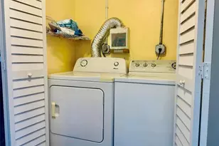 5985 Del Lago Cir, Sunrise, FL 33313 - Photo 20