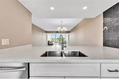 1520  Whitehall Dr, Unit #405, Davie, FL 33324 - Photo 8