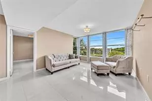1520 Whitehall Dr, Davie, FL 33324 - Photo 16