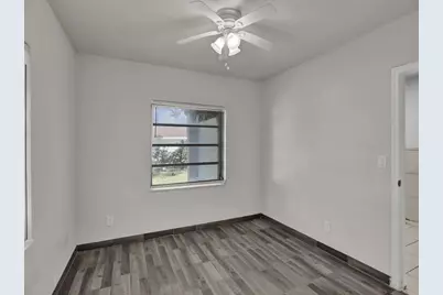 535 NW 91st St, Unit #2, Miami, FL 33150 - Photo 16