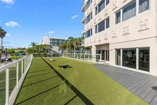 3000 Holiday Dr, Fort Lauderdale, FL 33316 - Photo 40