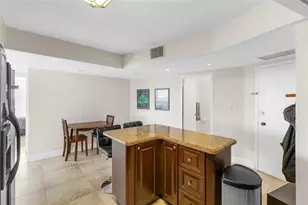 3000 Holiday Dr, Fort Lauderdale, FL 33316 - Photo 26