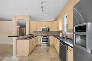 15624 SW 52nd Ct, Miramar, FL 33027 - Photo 16