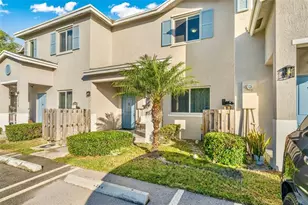 1214 NW 4th Ln, Homestead, FL 33034 - Photo 2