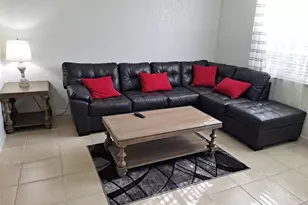 705 SW 148th Ave, Sunrise, FL 33325 - Photo 4