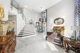 5869 NW 56th Dr, Coral Springs, FL 33067 - Photo 6