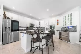 5869 NW 56th Dr, Coral Springs, FL 33067 - Photo 12