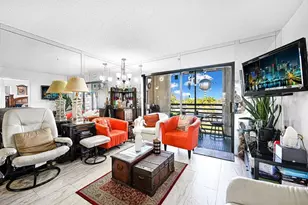 10442 Sunrise Lakes Blvd, Sunrise, FL 33322 - Photo 18