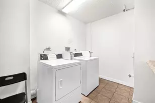 10442 Sunrise Lakes Blvd, Sunrise, FL 33322 - Photo 28