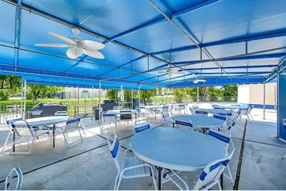 10442  Sunrise Lakes Blvd, Unit #312, Sunrise, FL 33322 - Photo 40