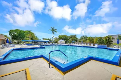 10442  Sunrise Lakes Blvd, Unit #312, Sunrise, FL 33322 - Photo 38