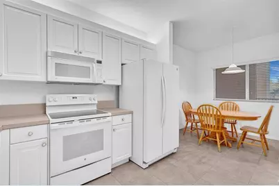 7735 Yardley Drive #201, Tamarac, FL 33321 - Photo 10