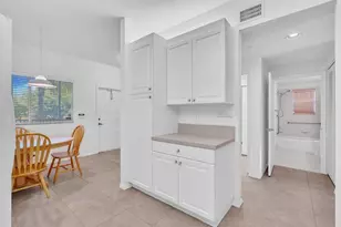 7735 Yardley Dr, Tamarac, FL 33321 - Photo 8