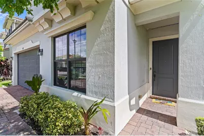 3821 NW 87th Way, Coral Springs, FL 33065 - Photo 8