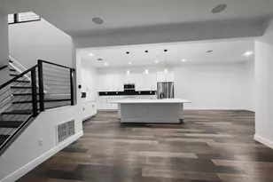 3821 NW 87th Way, Coral Springs, FL 33065 - Photo 10