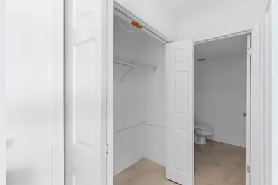 2400  Presidential Way, Unit #1502, West Palm Beach, FL 33401 - Photo 22