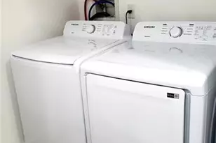 18338 NW 68th Ave, Hialeah, FL 33015 - Photo 8