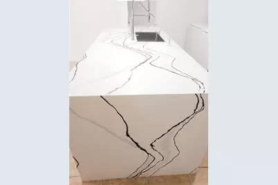 18338 NW 68th Ave, Unit #B, Hialeah, FL 33015 - Photo 6