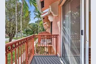 2022  Alta Meadows Lane, Unit #602, Delray Beach, FL 33444 - Photo 8