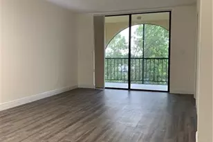 19455 NE 10th Ave, North Miami Beach, FL 33179 - Photo 4