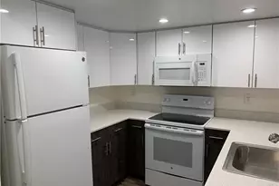 19455 NE 10th Ave, North Miami Beach, FL 33179 - Photo 1