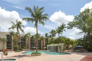 19455 NE 10th Ave, North Miami Beach, FL 33179 - Photo 14