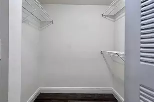 19455 NE 10th Ave, North Miami Beach, FL 33179 - Photo 8