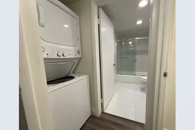 19455 NE 10 Ave, Unit #4-116, North Miami Beach, FL 33179 - Photo 4