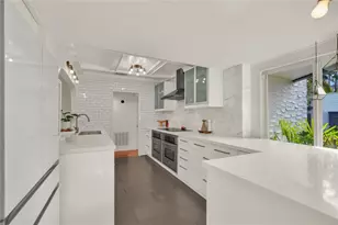 716 SE 7th St, Fort Lauderdale, FL 33301 - Photo 12