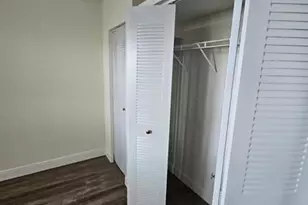 18335 NW 68th Ave, Hialeah, FL 33015 - Photo 2