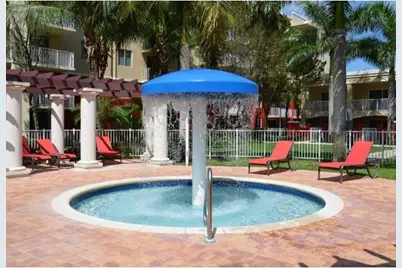 18335 NW 68 Ave, Unit #790-220, Hialeah, FL 33015 - Photo 10