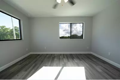 333 NW 41st St, Unit #329, Oakland Park, FL 33309 - Photo 24