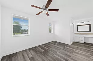 822 Crystal Lake Dr, Deerfield Beach, FL 33064 - Photo 8