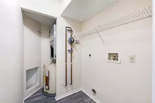 8801 Wiles Rd, Coral Springs, FL 33067 - Photo 12