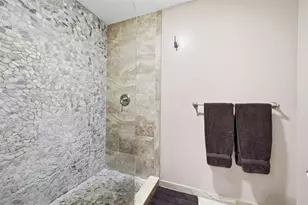 261 NE 16th Pl, Fort Lauderdale, FL 33305 - Photo 22
